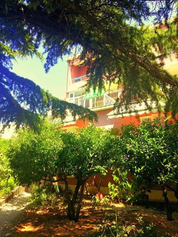 Villa Libe Baška Voda Екстериор снимка